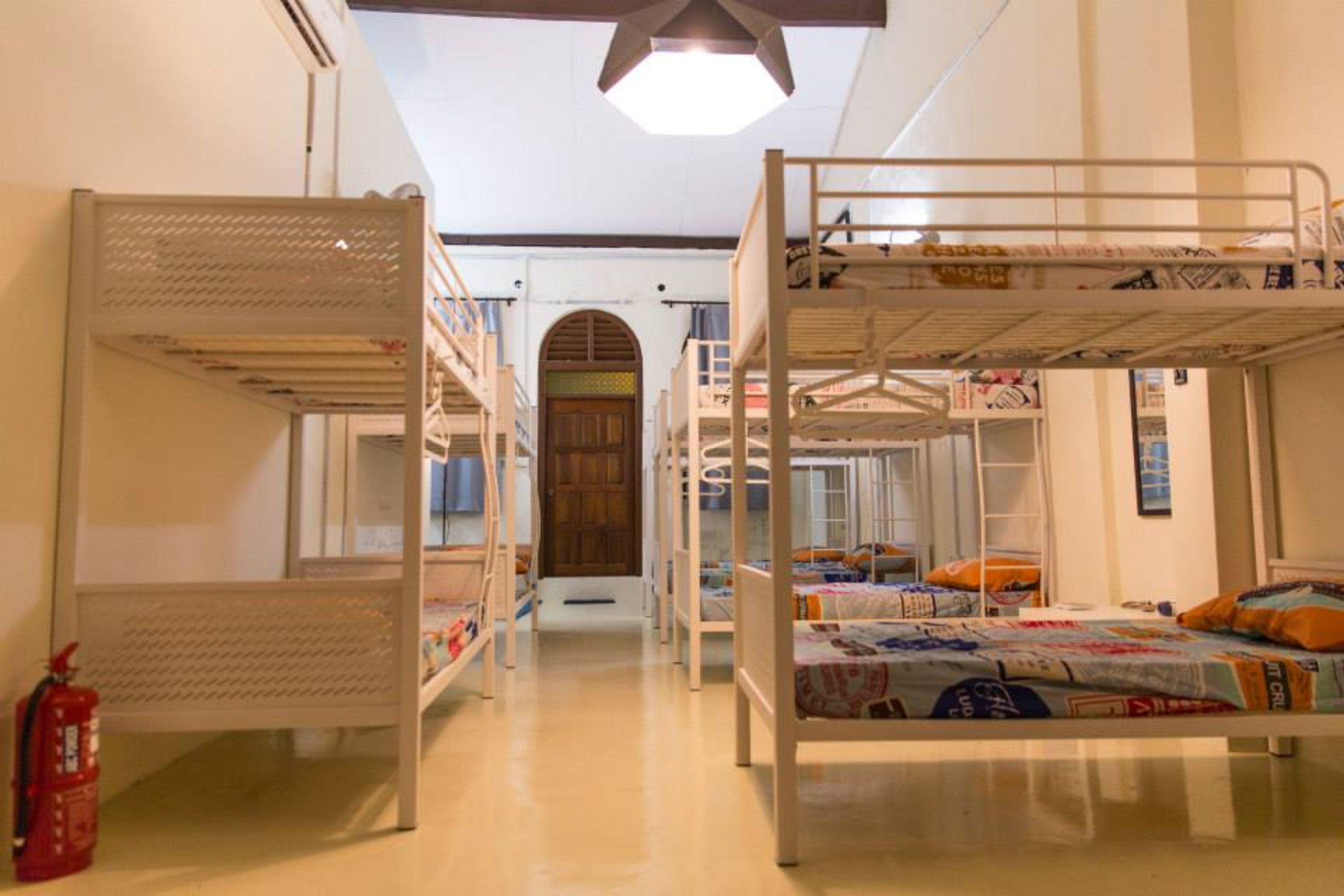 Vloft Backpackers Hostel Ипох Экстерьер фото
