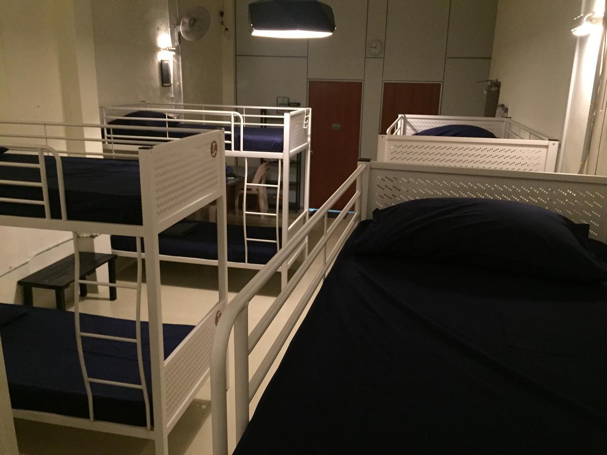 Vloft Backpackers Hostel Ипох Экстерьер фото